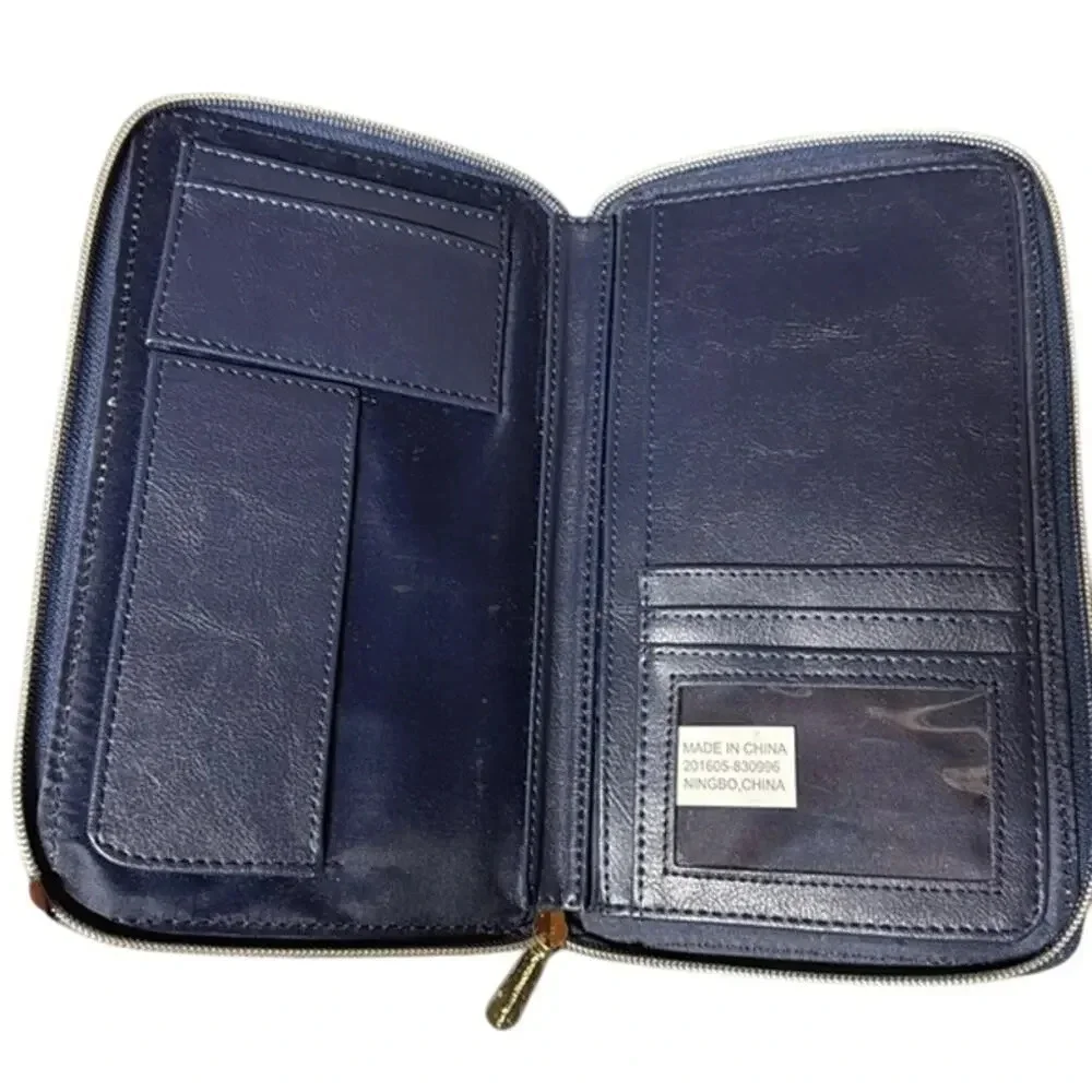 Blue‎ White Adrienne Vittadini Travel Passport Documents Wallet Holder Zip Up
